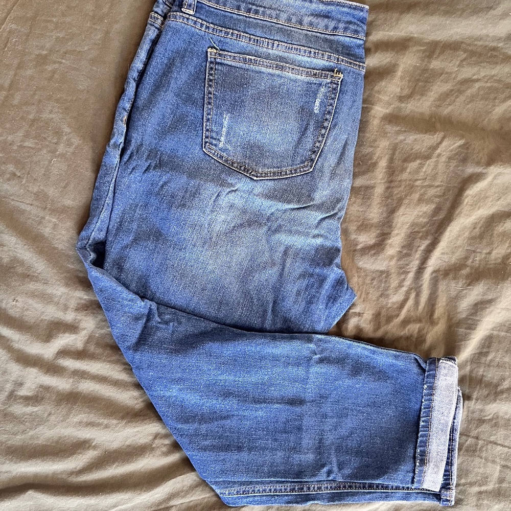 Supplies distressed boyfriend jeans size 16